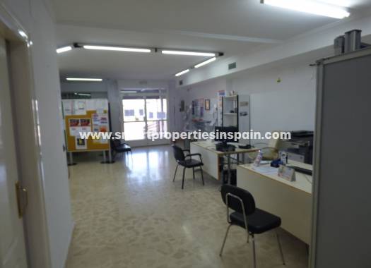 Resale - Commercial - La Marina - Urbanización La Marina