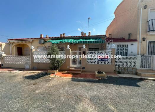 Wiederverkauf - Bungalow - La Marina - Urbanización La Marina