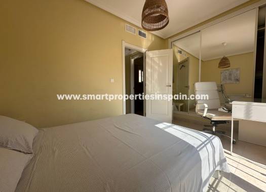 Resale - Semi Detached Villa - La Marina - Urbanización La Marina