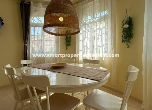 Resale - Semi Detached Villa - La Marina - Urbanización La Marina