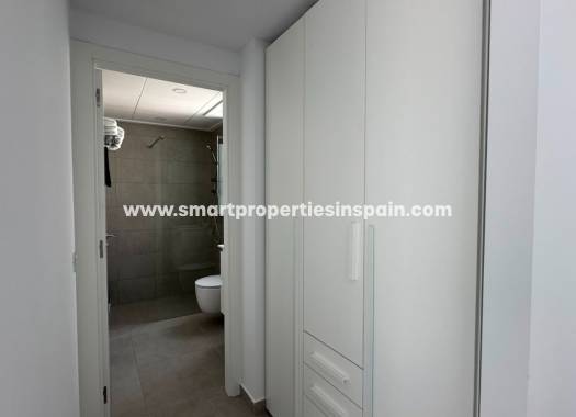 Reventa - Semi Detached Villa - La Marina - Urbanización La Marina