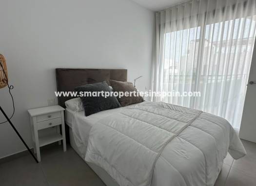 Reventa - Semi Detached Villa - La Marina - Urbanización La Marina