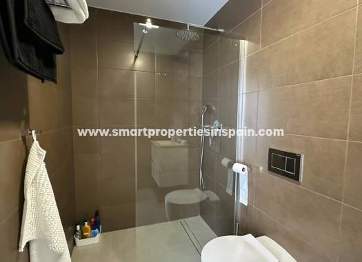 Reventa - Semi Detached Villa - La Marina - Urbanización La Marina