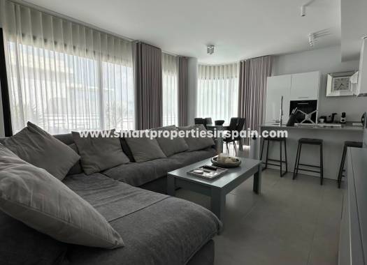 Reventa - Semi Detached Villa - La Marina - Urbanización La Marina