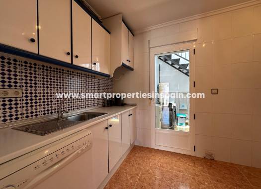 Wiederverkauf - Quad Villa - La Marina - Urbanización La Marina