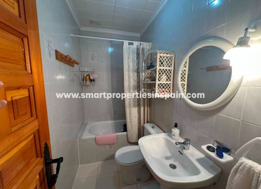 Reventa - Vivienda Adosada - La Marina - Urbanización La Marina