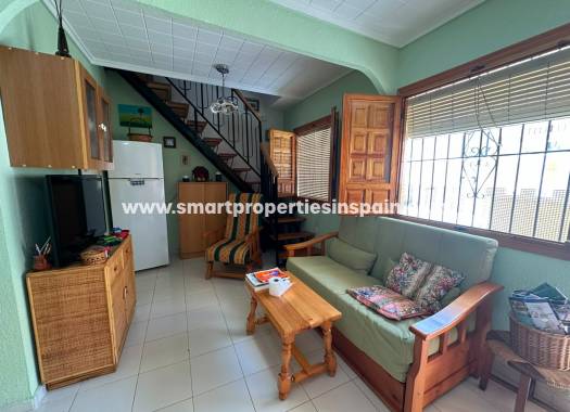 Reventa - Vivienda Adosada - La Marina - Urbanización La Marina