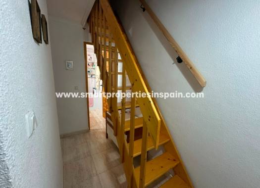 Reventa - Vivienda Adosada - La Marina - Urbanización La Marina