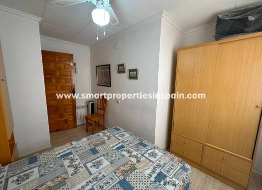 Reventa - Vivienda Adosada - La Marina - Urbanización La Marina