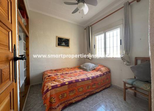 Wederverkoop - Detached Villa - La Marina - Urbanización La Marina