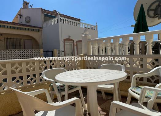 Wederverkoop - Townhouse - La Marina - Urbanización La Marina