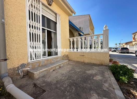 Wederverkoop - Townhouse - La Marina - Urbanización La Marina