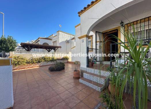 Resale - Quad Villa - La Marina - Urbanización La Marina