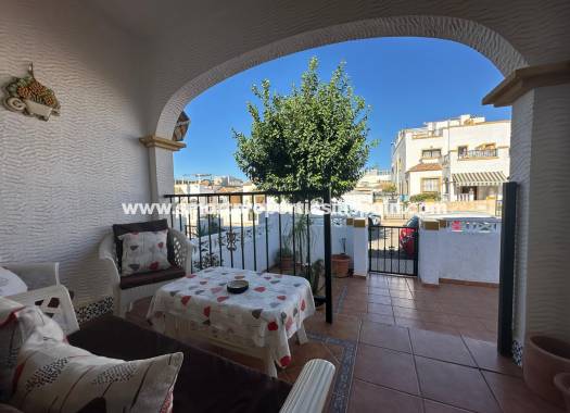 Resale - Quad Villa - La Marina - Urbanización La Marina