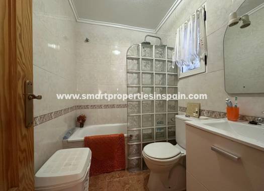 Resale - Quad Villa - La Marina - Urbanización La Marina