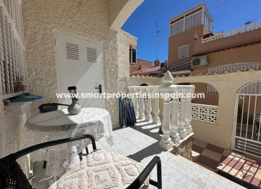 Resale - Townhouse - La Marina - Urbanización La Marina