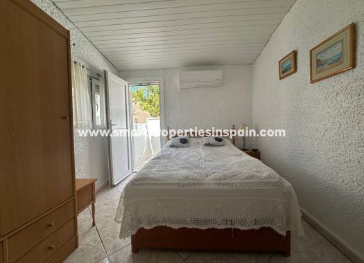 Resale - Townhouse - La Marina - Urbanización La Marina
