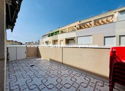Resale - Apartment - La Mata