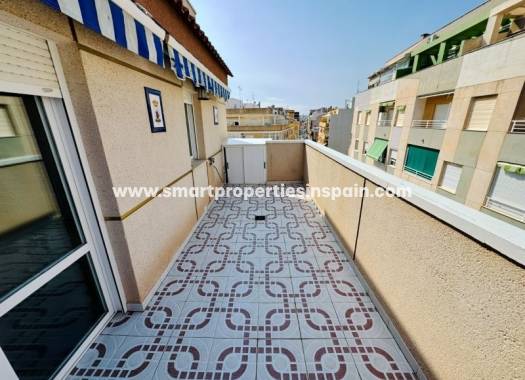 Resale - Apartment - La Mata