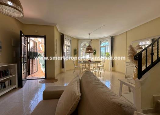 Revente - Villa mitoyenne - La Marina - Urbanización La Marina