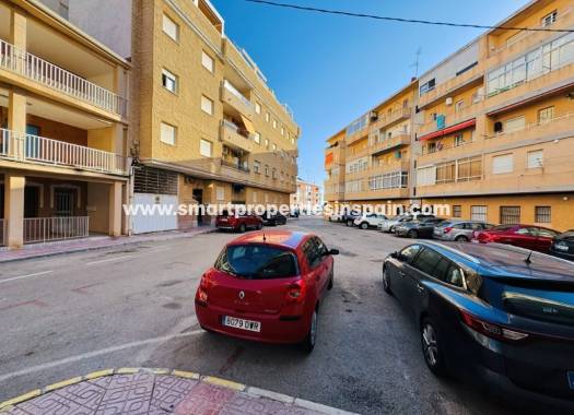 Resale - Apartment - La Mata