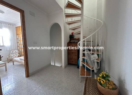 Reventa - Vivienda Adosada - La Marina - Urbanización La Marina
