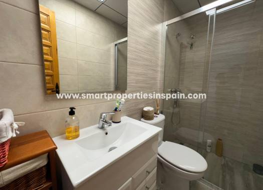 Reventa - Vivienda Adosada - La Marina - Urbanización La Marina