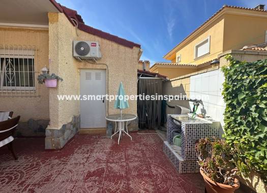 Resale - Detached Villa - La Marina - Urbanización La Marina