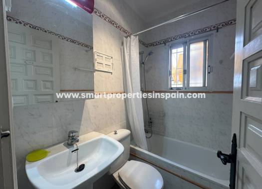 Resale - Detached Villa - La Marina - Urbanización La Marina