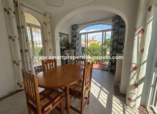 Resale - Detached Villa - La Marina - Urbanización La Marina