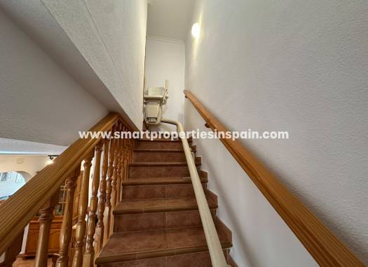 Reventa - Vivienda Adosada - La Marina - Urbanización La Marina