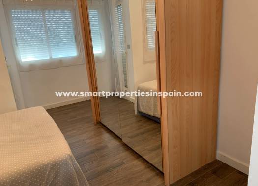 Reventa - Vivienda Adosada - La Marina - Urbanización La Marina