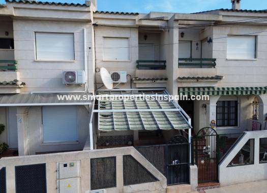 Reventa - Vivienda Adosada - La Marina - Urbanización La Marina