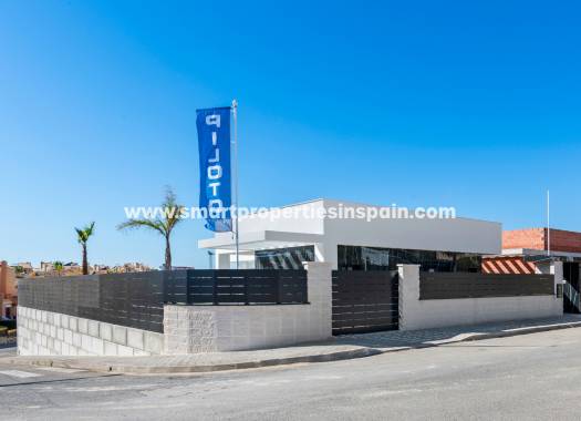 New Build - Detached Villa - Algorfa