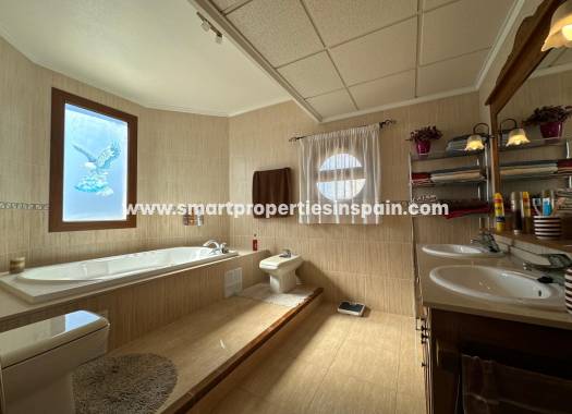 Resale - Detached Villa - La Marina - Urbanización La Marina