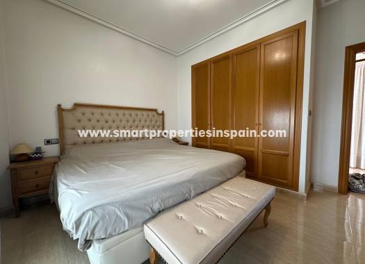 Resale - Detached Villa - La Marina - Urbanización La Marina