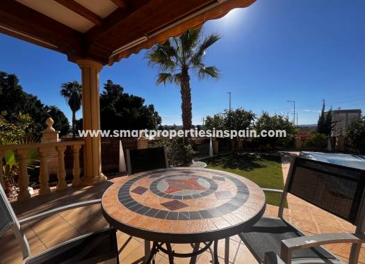 Resale - Detached Villa - La Marina - Urbanización La Marina