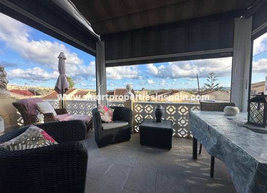 Wiederverkauf - Freistehendes Haus - La Marina - Urbanización La Marina