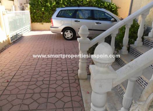 Resale - Detached Villa - La Marina - Urbanización La Marina